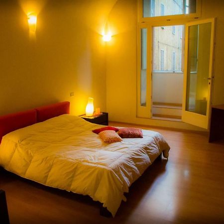Antica Cisterna Hotel Siena Eksteriør billede